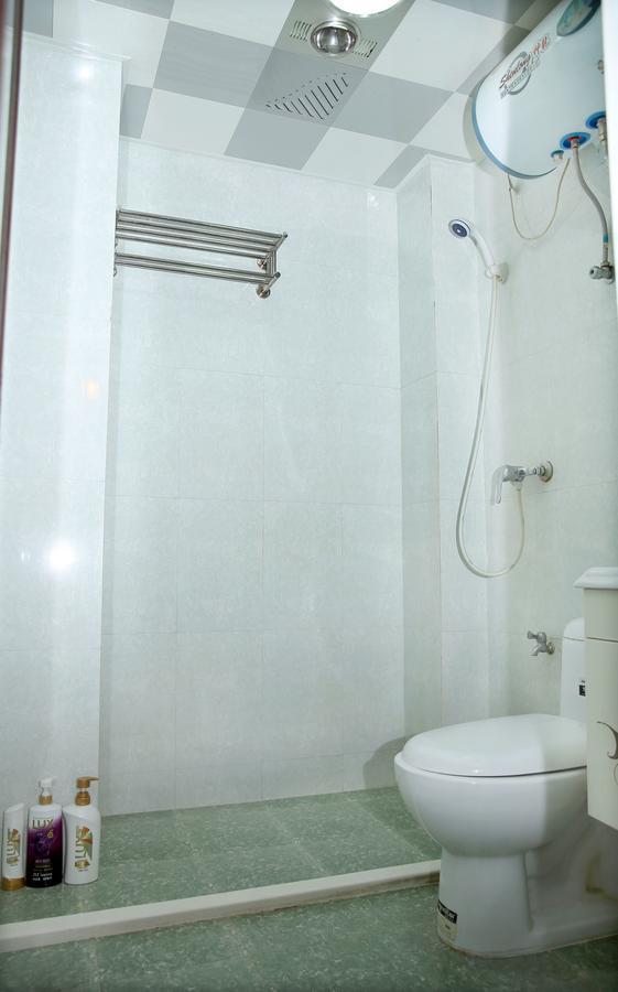 Train Station Wucun Dongping Mountain Two Bedroom Apartment 샤먼 외부 사진